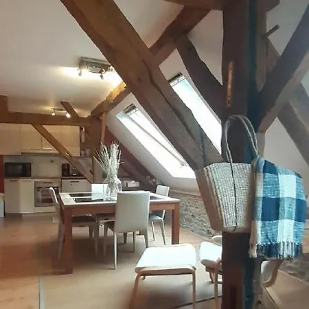 The Cottage Frühstückspension Momignies